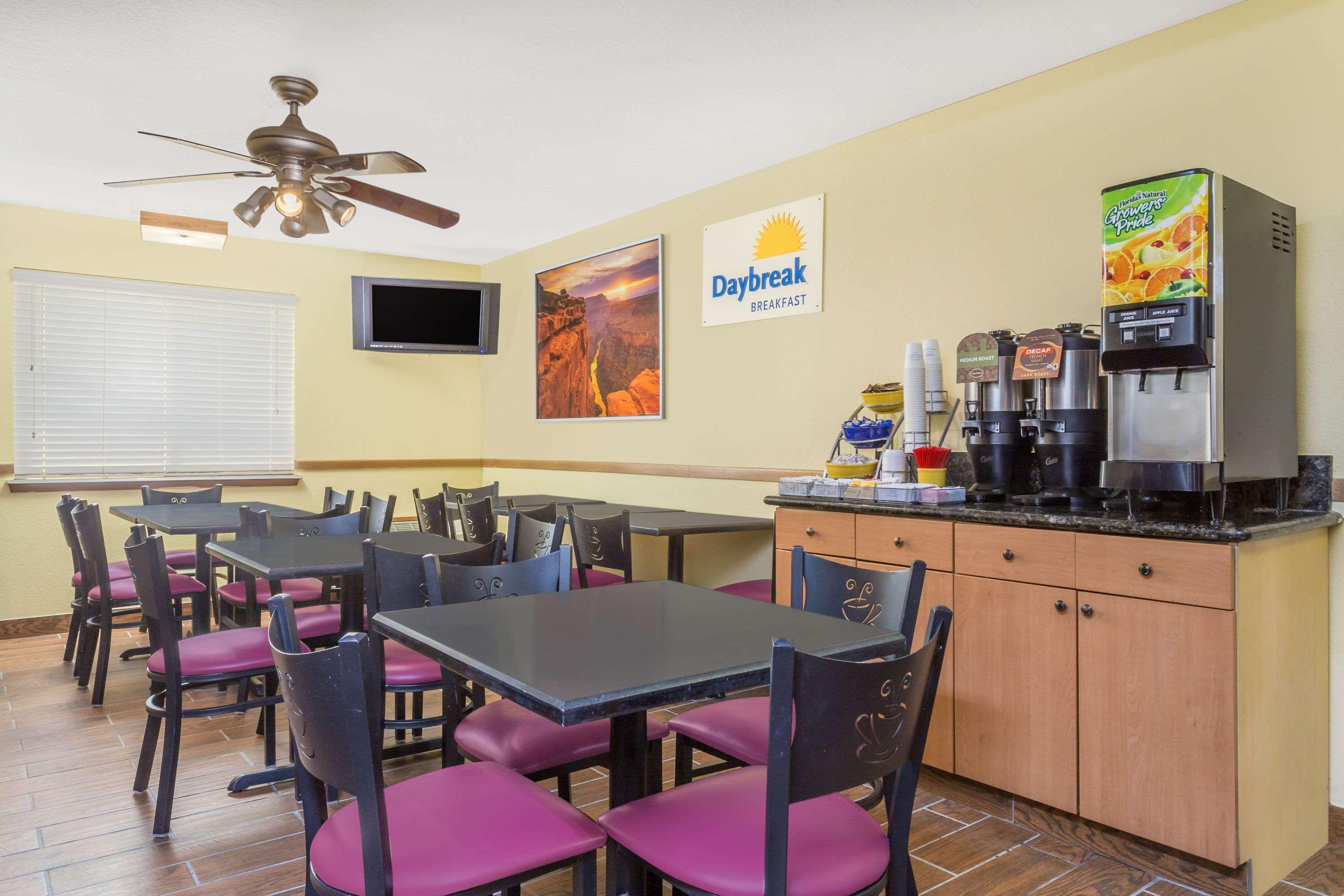 Days Inn By Wyndham Moab Ngoại thất bức ảnh