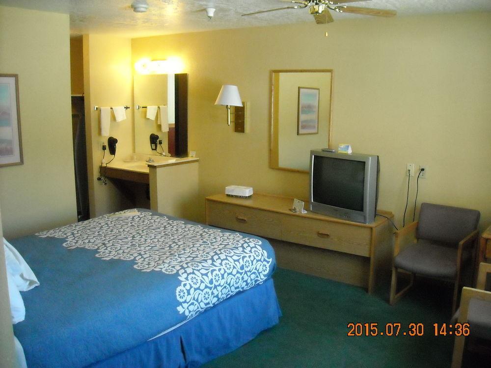 Days Inn By Wyndham Moab Ngoại thất bức ảnh