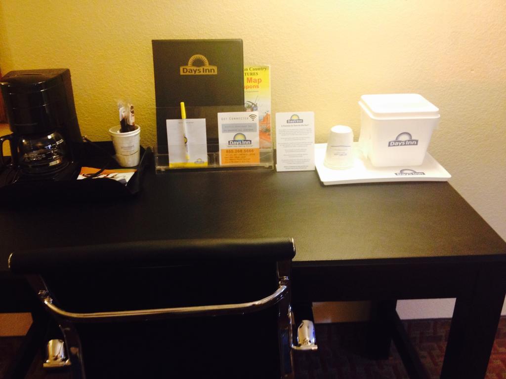 Days Inn By Wyndham Moab Ngoại thất bức ảnh