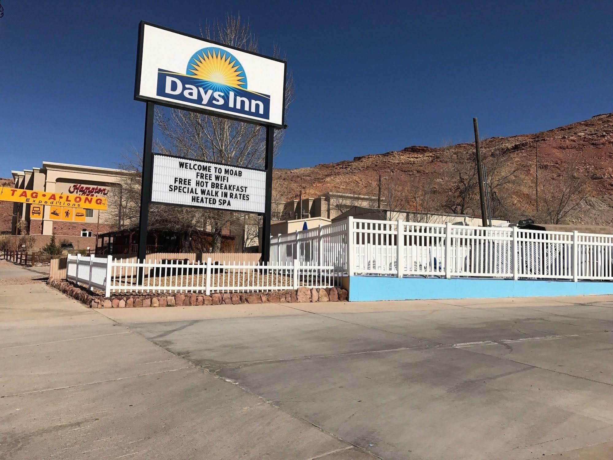 Days Inn By Wyndham Moab Ngoại thất bức ảnh
