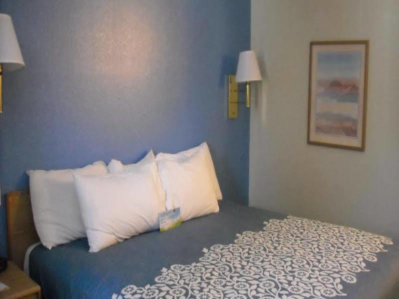 Days Inn By Wyndham Moab Ngoại thất bức ảnh